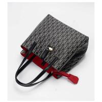 CH elegante bolso de hombro con letras de gran capacidad con cerradura diseño creativo tendencia de moda bolso cruzado para ir al trabajo mochila de lujo de alta gama - details 5