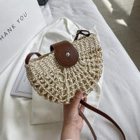 Bolso de paja para mujer, bandolera semicircular hecha a mano de ratán, bolso de mano para viaje y playa - details 12
