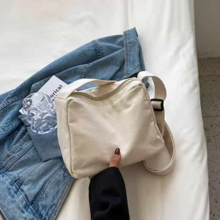 Bolso bandolera de gran capacidad 2023 nuevo modo femenino Simple banlieue messenger sac fourre-tout noir sacs à main et sacs à main - 1