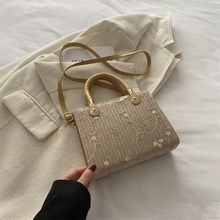 Bolso de Paja Versátil de Primavera-Verano 2024 Estilo Coreano Suave Bolso Cruzado Pequeño Cuadrado - 1