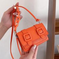 Mini bolso de mensajero pequeño con hebilla de cinturón Retro para mujer, bolso de hombro cuadrado con cadena ligera de cuero PU - details 8