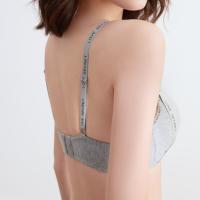 Sujetador con escote en V profundo inalámbrico con letras en inglés, ropa interior push-up ajustada a prueba de golpes, sujetador antiflacidez sin marcas para mujer - details 16