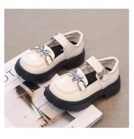 Mary Janes-zapatos de cuero con hebilla de mariposa de Metal para niños, calzado de moda clásica para niñas medianas y grandes, primavera y otoño, novedad de 2024 - details 9