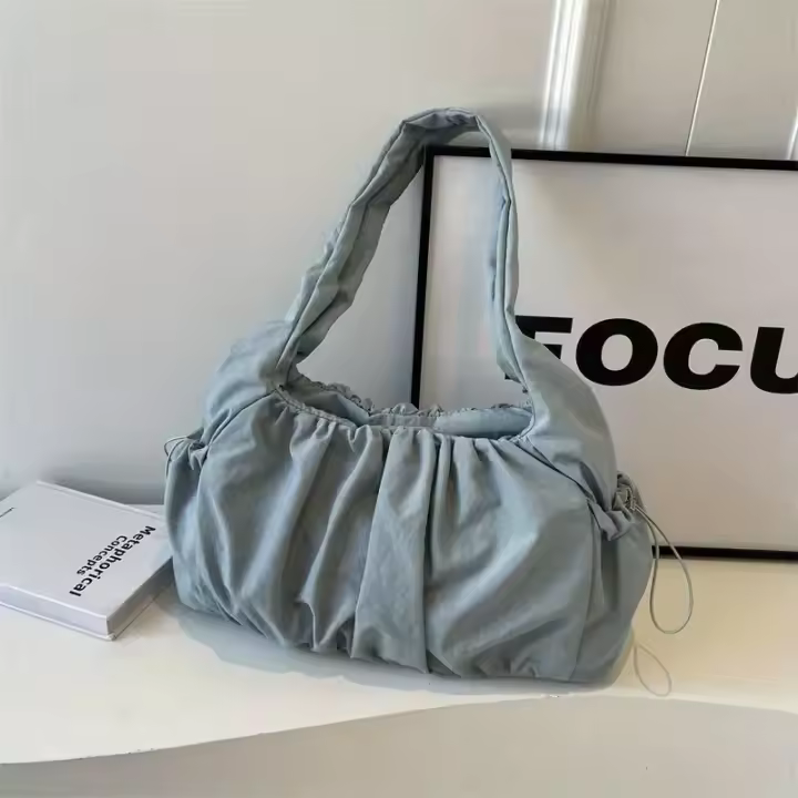 Bolso de hombro versátil de Color sólido suave no tejido para mujer, bolso de viaje Simple y de moda para las 4 estaciones - 1