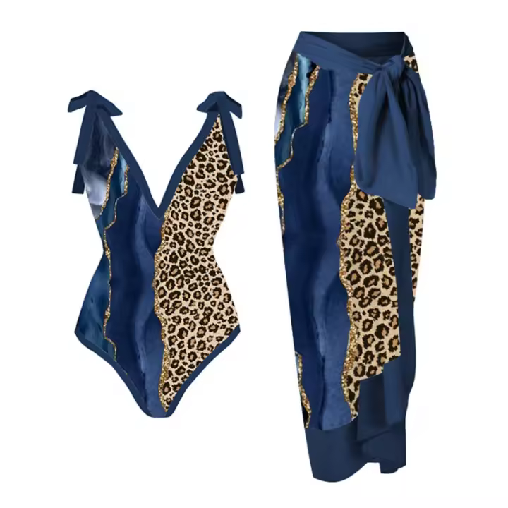 El nuevo traje de baño de una pieza es ajustado y delgado para las mujeres. - 1
