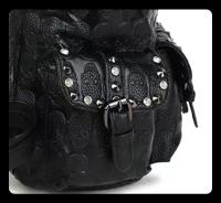 Mochila con relieve de calavera Punk para mujer, morral negro gótico con remaches de Halloween, mochila de viaje de nicho - details 6