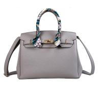 Bolso de mano con estampado de Lichi, Bandolera Diagonal de Platinum, 2025 - details 4