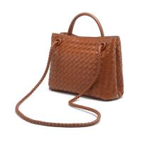Nuevo Bolso popular Bolso de mano tejido con hebilla de cuerda de metal Bolso de hombro Bolso de mujer retro de gran capacidad átil - details 3
