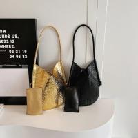 Bolso de Hombro Tejido a Grande Capacidad Moda Crecida 2025 Primavera Nuevo Bolso Deportivo y al Aire Libre - details 2