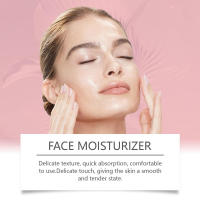 La crema para la piel con retinol es una crema facial suave, hidratante, tierna, humectante, delicada, brillante y bien cuidada. - details 4
