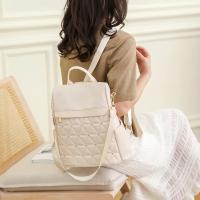 Mochila de nailon con remaches para mujer, mochila antirrobo de gran capacidad para niña, mochila de ocio multifuncional, 2023 - details 9