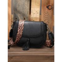 Nuevo bolso de mujer 2025 tejido retro flujo de sillín barba diagonal span bag - details 5