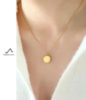 Collar colgante de forma irregular para mujer, cadena de clavícula, acero de titanio simple chapado en oro de 18k - details 3