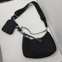Bolso de diseñador para mujer, bolso de hombro de nailon vintage con cadena, a la moda - details 18