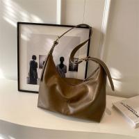 Bolsa de gran capacidad de las mujeres 2025 nueva moda bolsa de mensajero casual versátil bolsa de hombro simple bolsa de cubo - details 8