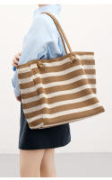Bolso de Mano Lazy Wind Holiday Bolso de Lona Portátil de Gran Capacidad con Tiras Blancas y Negras para las Axilas - details 1