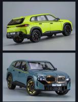 Miniatura de Coche de Aleación XM SUV Modelo de Diecast a Escala 1:24 Juguete de Colección con Sonido y Luz Regalo Perfecto para Niño o Novio - details 13
