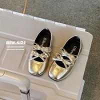 Zapatos de cuero para niñas, calzado de fiesta versátil con fondo suave y pajarita, estilo princesa, otoño, 2024 - details 3