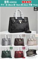 Bolso de Lujo para Mujer Madre 2025 Nuevo Estilo Bolso de Boda Rojo Alta Gama - details 6