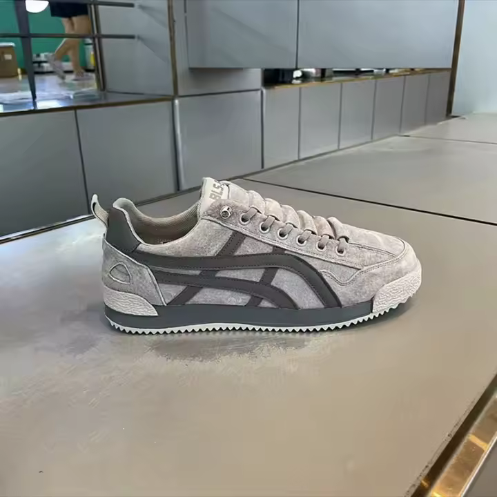 Zapatillas de Moda Versátiles para Hombres Primavera-Verano 2025 Deporte Casual con Estilo Estudiantil - 1