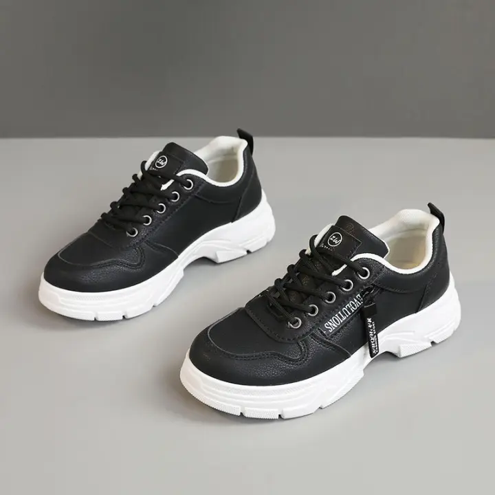 Zapatillas Blancas Transpirables de Primavera-Verano 2025 Zapatillas de Ocio de Altura Aumentable Resistentes al Desgaste Estilo Coreano para Mujeres - 1