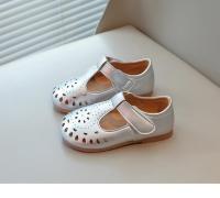 Zapatos informales para niñas, calzado de cuero suave con recortes calados de princesa, con correa en T, para primavera y verano, 2025 - details 5