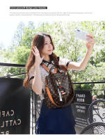 Mochila estampada versátil e informal para mujer, bolso de mamá de doble uso, a la moda, con conector para auriculares y gran capacidad - details 4