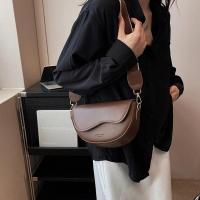 Bolso de hombro informal de cuero para mujer, bandolera con solapa, bolso de sillín, bolso Retro con 2 correas - details 5