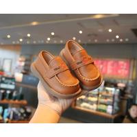 Zapatos de cuero para niños pequeños, zapatos planos de fiesta para boda con gancho y bucle, fáciles de usar, mocasines suaves para niños, tendencia clásica suave, 2025 - details 13
