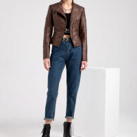 Chaqueta de Mujer de Cuero Sintético Estilo Varsity Moto Biker Bomber Ligera Casual Outerwear Short Coats con Cierre de Cremallera y Forro de Poliéster Adecuada para Otoño e Invierno - details 25