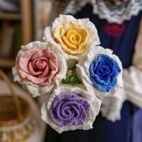 Flor de gancho tejida hecha a mano, regalo del Día de la madre de San Valentín, rosa Artificial de tacto Natural - details 4