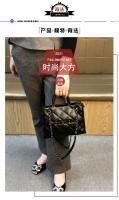 Bolso para mujer con letras de diamantes de lujo de marca Hong Kong2025Nueva moda de alto grado de un hombro bolsa de axilas - details 4