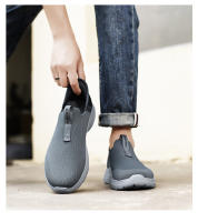 Los hombres zapatos transpirables de malla tejida ultra-ligeros con suela gruesa de pedal. - details 1