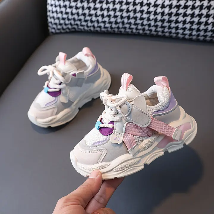 Niños Zapatillas de malla transpirable para niños de 1 a 6 años de edad zapatos de bebé de suela blanda tendencia. - 1