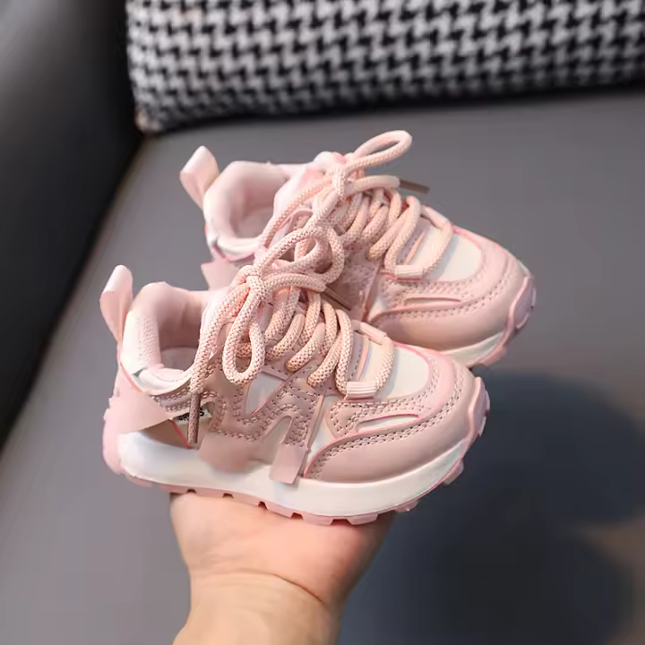 Zapatillas de deporte de cuero para niños, zapatillas antideslizantes de suela blanda para niños - 1