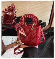 Bolso de Mano de Niche de Alta Gama Estilo Americano Mini Diana Bolso Nueva Moda Primavera-Verano2025 Bolsos y Organizadores de Maquillaje - details 1