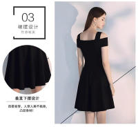 Vestido de verano estilo Hpburn de cintura delgada en negro con cinturón adelgazante y mangas cortas - details 5