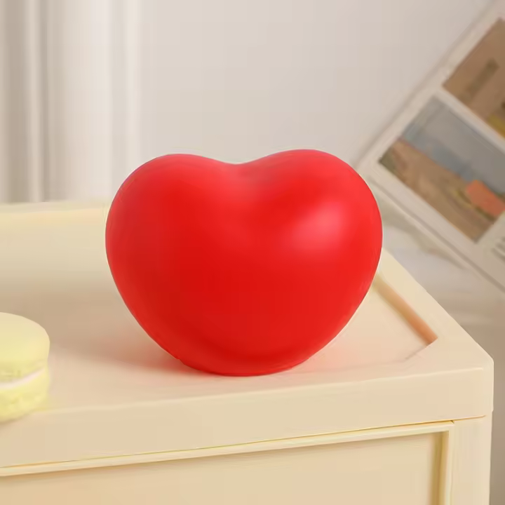 1 unidad. Bonita luz nocturna de corazón, lámpara LED de vinilo para dormir, luz nocturna táctil para mesita de noche para guardería, regalo de feliz cumpleaños para habitación de niños - 1