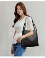 Bolso de hombro de cuero suave para mujer, bolsa de mano grande y sencilla de diseñador de lujo, nueva tendencia, 2023 - details 19