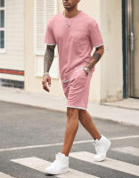 Traje deportivo de hombre con bloques de color, pantalones cortos de dos piezas, cuello redondo y camiseta de manga corta. - details 29