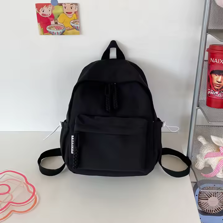 Mochila Universitaria de Nylon Estilo Bosque Fresca y Dulce Para Estudiantes Edición Invierno 2025 - 1