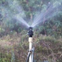 Aspersor de riego giratorio de plástico creativo, boquilla de riego Universal duradera para jardín, aspersor oscilante de 360 ​​grados, césped, 2 uds. - details 8