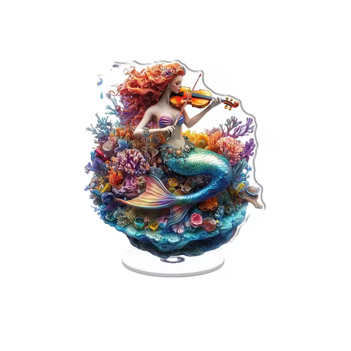 La pantalla acrílica giratoria presenta una encantadora sirena tocando el violín sobre coral rodeada de flores brillantes y criaturas marinas en colores vibrantes. - 1