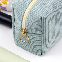 Bolso De Maquillaje Para Viaje Organizador De Cosméticos De Corduroy Para Mujeres Estuche De Belleza Portátil De Cierre De Cremallera - details 19