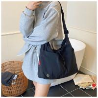 Bolso tipo cubo plisado de estilo coreano, bolso de gran capacidad, bolso de hombro de nailon, bolso cruzado de tela impermeable de Color sólido - details 25