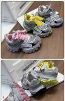 2025 primavera y verano nuevos zapatos niños transpirables solo red zapatos deportivos niñas ligero moda papá zapatos niños medianos y viejos. - details 1