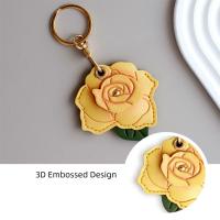 Llavero de cuero PU con flor rosa, llavero de Metal, funda protectora portátil para tarjeta de acceso, decorativa, multiusos - details 5