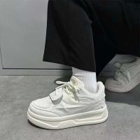 Diseño de nicho pequeño para hombre, novedad de 2024, tablero informal de cuatro estrellas, zapatos deportivos de pareja con suela gruesa y aumento alto en el pecho bajo - details 5
