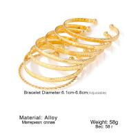 7 unids/set de pulseras Punk de Color dorado para mujer, ropa de calle, estampado de corazón gótico, diseño de Metal, brazalete abierto, regalos de joyería 2025 - details 0