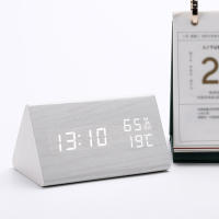 Reloj electrónico Triangular LED de madera, despertador Digital de temperatura y humedad, USB/AAA, Decoración de mesa de dormitorio - details 8